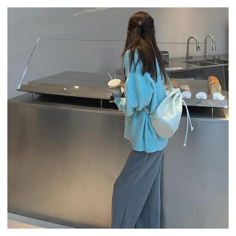 蓝色套头毛衣女大码宽松外穿秋冬季温柔风加厚保暖色针织上衣潮