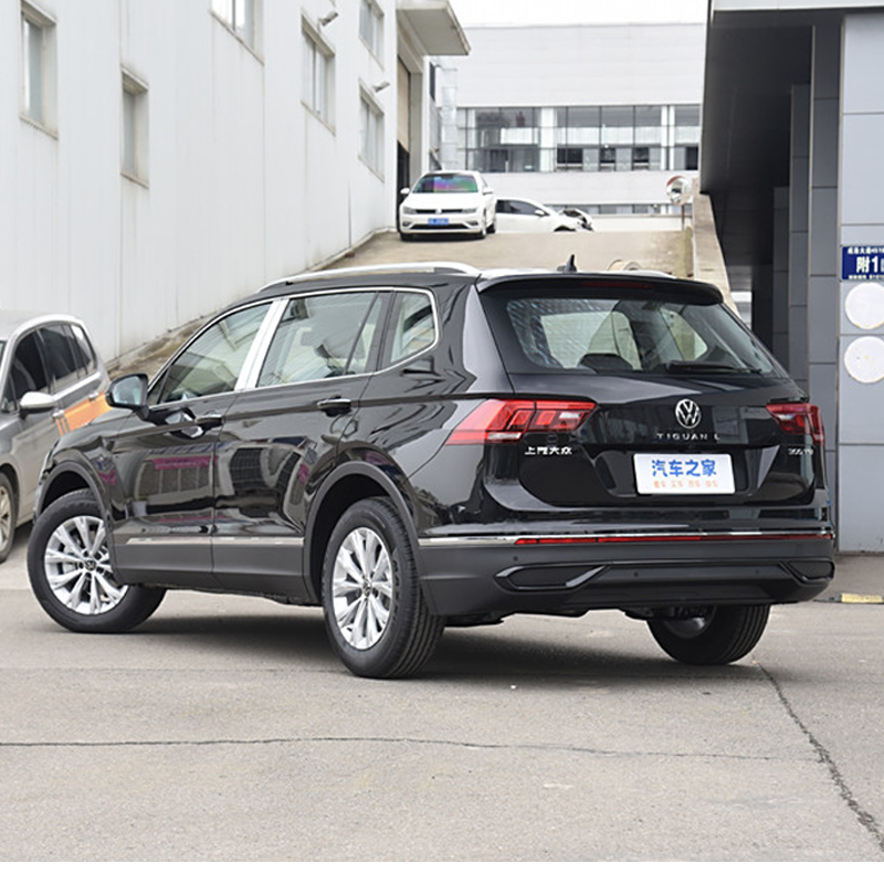 途观L 2024款 出众款 300TSI 自动两驱龙腾版