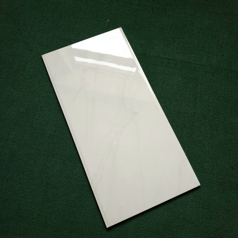 爵士白亮光釉面墙砖300x600客厅厨卫瓷砖不透水瓷片防滑地板砖壹德壹