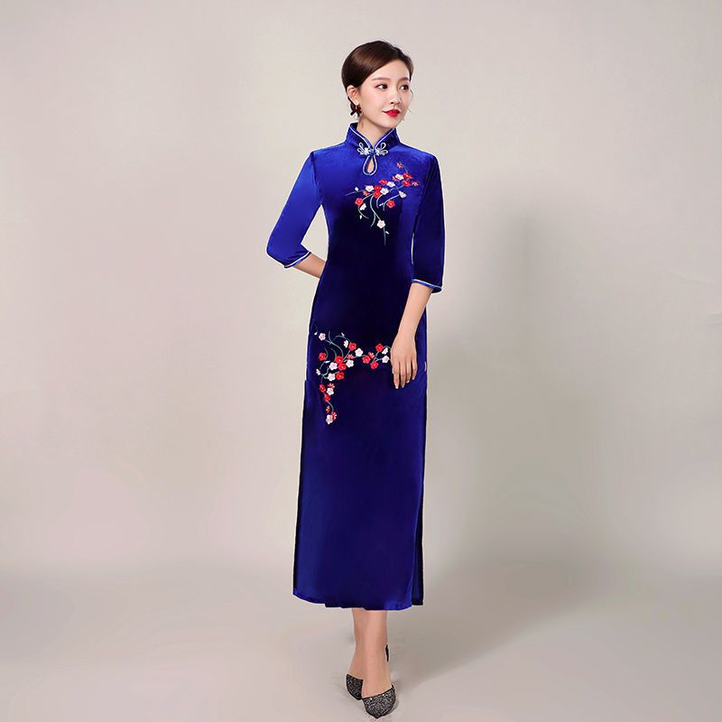 刺绣金丝绒旗袍妈妈装婚礼宴会长款加大码中老年秋冬季新款旗袍