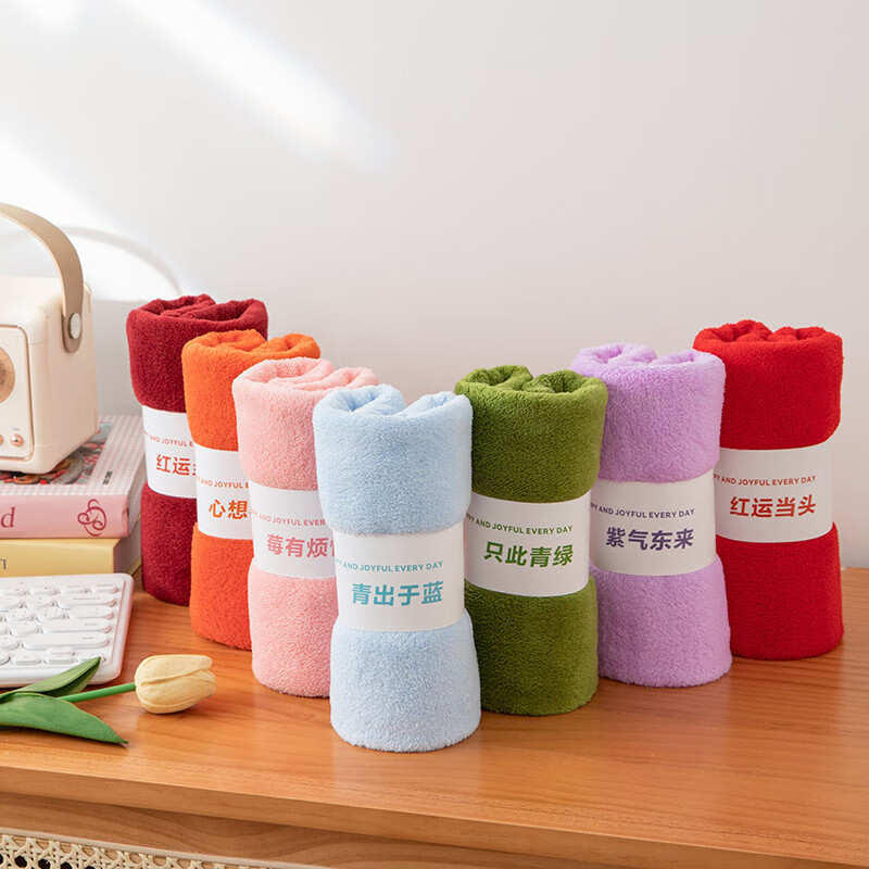 隆力奇 这厢礼了10件套B款 沐浴露 洗发水 牙膏 牙刷 足浴包 洗衣液 香皂 补水精华 毛巾 杯子高清大图