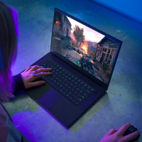 雷蛇(Razer)灵刃15.6英寸2020新款标准版 高端商务电竞轻薄游戏本笔记本电脑(i7-10750H 16G 512GB RTX2070 OLED 4K 100%sRGB)