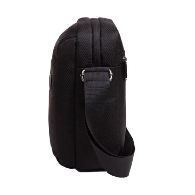 爱华仕(OIWAS) 挎包商务休闲时尚百搭OCK5421 黑色高清大图