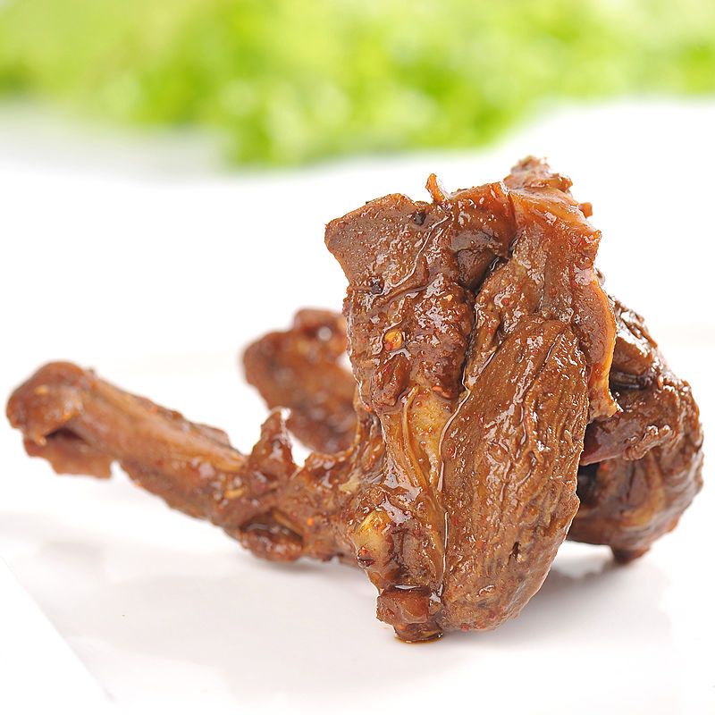 香辣鸭锁骨特产鸭架250-500g批发休闲零食小吃麻辣甜辣卤味鸭肉