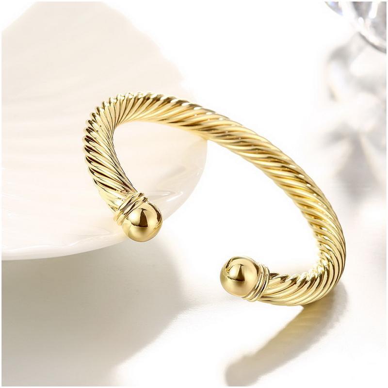 Z006 Women Gold Bracelet 女生饰品镀18K黄金色开口手镯日韩配饰送女朋友七夕情人节礼物