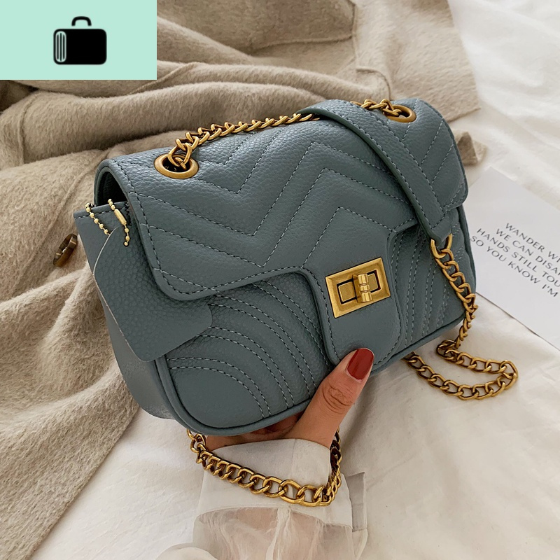 流行的包包女2020新款潮韩版百搭斜挎小包高级洋气时尚链条小方包new