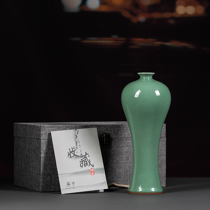 青瓷玉壶春花瓶陶瓷梅瓶中式客厅装饰办公室礼品摆件花插 三维工匠 百级碎梅瓶高清大图