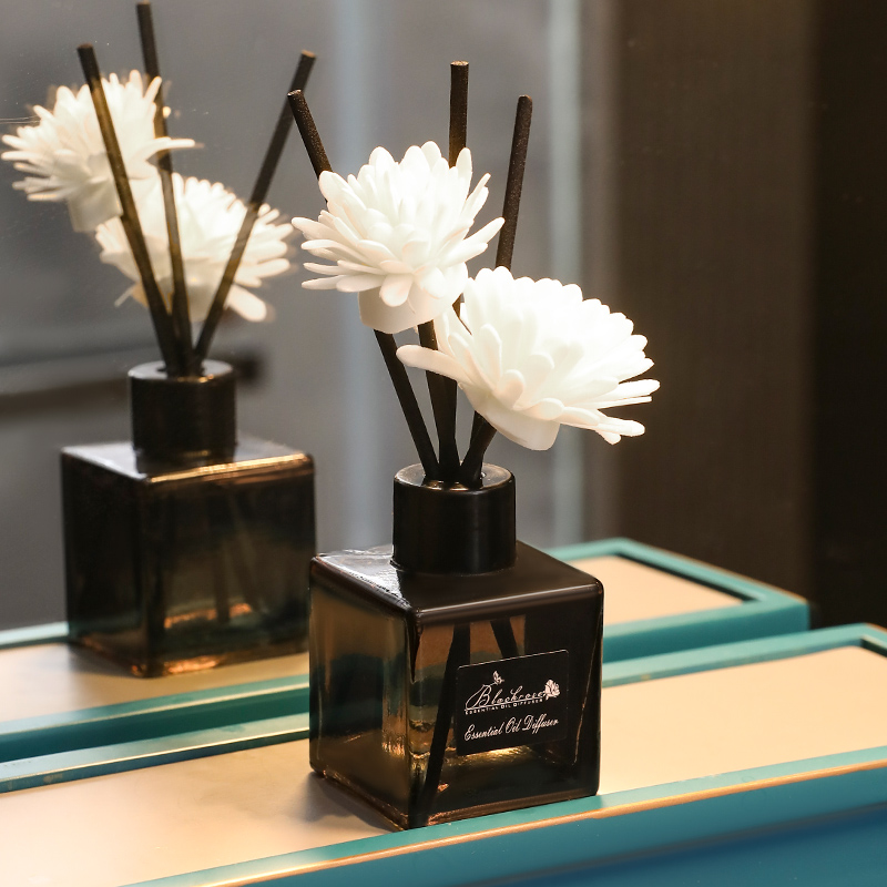 栀子花香薰家用室内持久留香卧室女生淡香水卫生间除臭空气清新剂高清大图