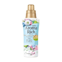 狮王(LION) AromaRich衣物柔顺剂 缤纷花果香 520ml