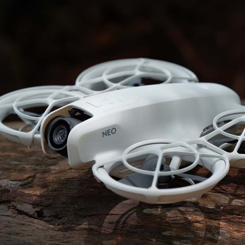 大疆无人机 DJI Neo 畅飞套装4K高清(含遥控器,三块电池)随心换2年版高清大图