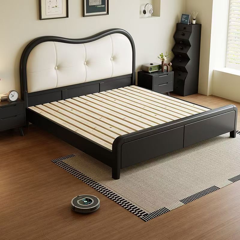 网红公主皮木床软包床法式1.5双人床简约主卧现代1.8美式复古民宿高清大图