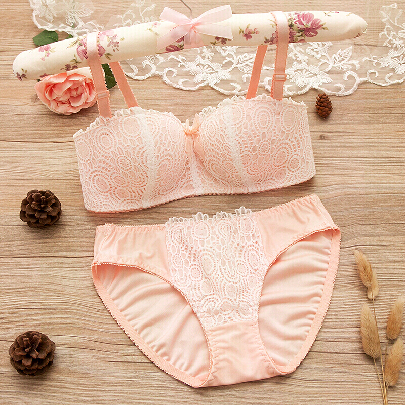 服装鞋帽>内衣>文胸套装>波迷娜(bomina)>波迷娜(bomina)文胸套装>