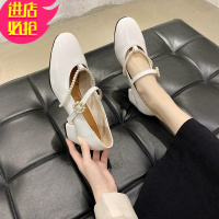 金三志玛丽珍鞋女复古2021新款春季漆皮方头单鞋粗跟浅口珍珠高跟小皮鞋休闲鞋