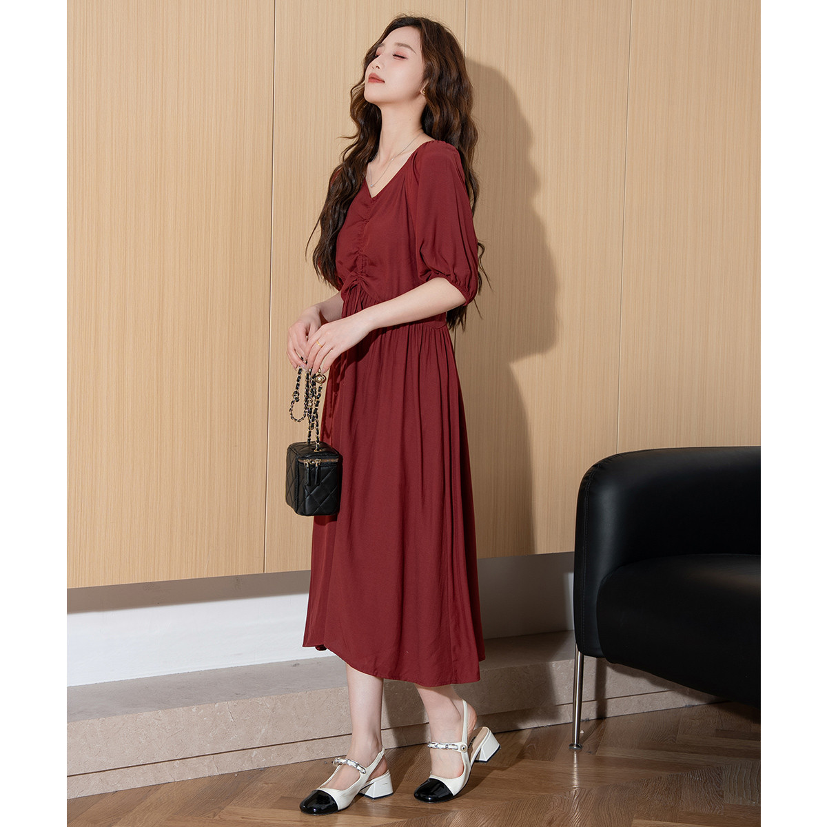 [2.5折价77元]唐狮夏季泡泡袖V领连衣裙女可爱温柔休闲中长裙百搭休闲