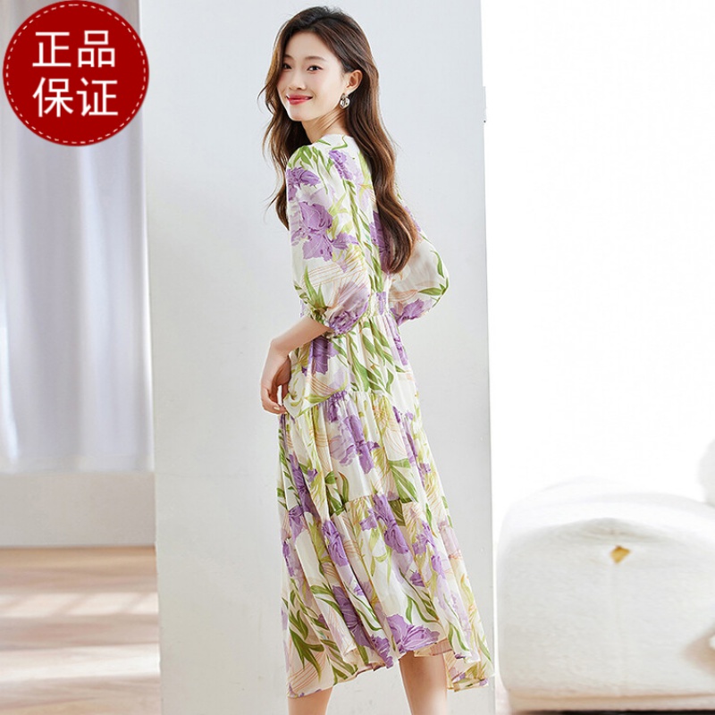 免费试穿 绿色碎花连衣裙女夏季新款超仙森系温柔风海边度真丝连衣裙2024新款遮肚子显瘦高级感小个子减龄妈妈裙子女高清大图