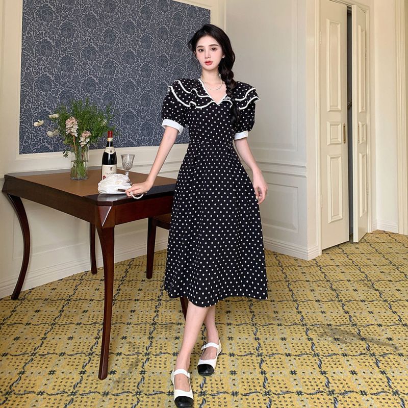 美动态大码女装收腰拼接双层娃娃领翻领显瘦胖MM夏装新款波点裙子