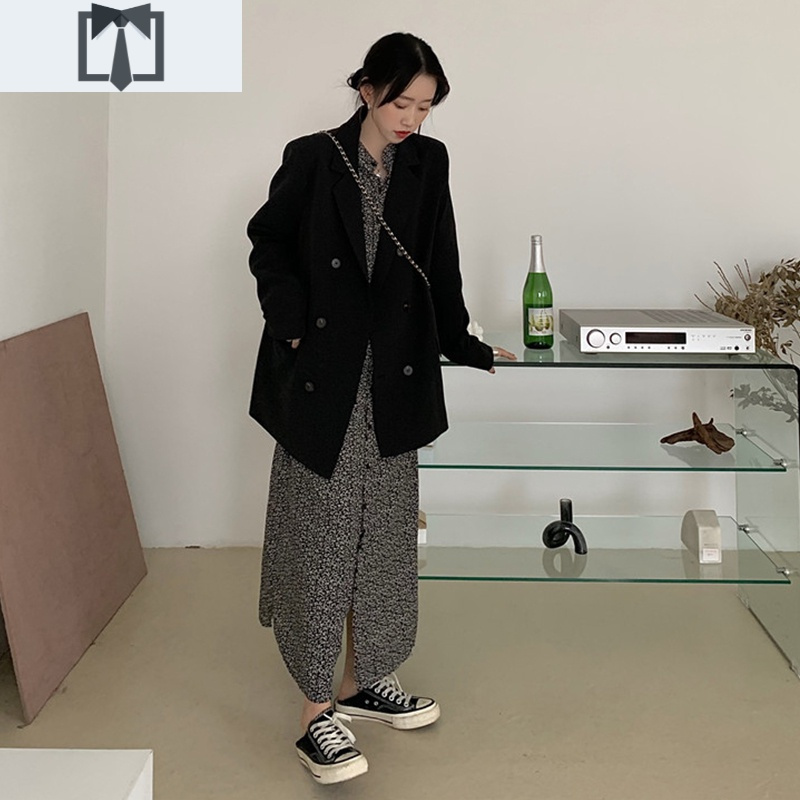 SUNTEK黑色小西装外套女2020秋季新款韩版英伦风西服上衣设计感小众网红外套短外套