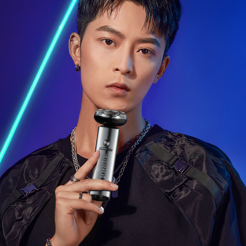 超人(SID)剃须刀男士电动 全身水洗刮胡刀 送父亲送男友礼物 RS7372 三头水洗剃须刀RS7366高清大图