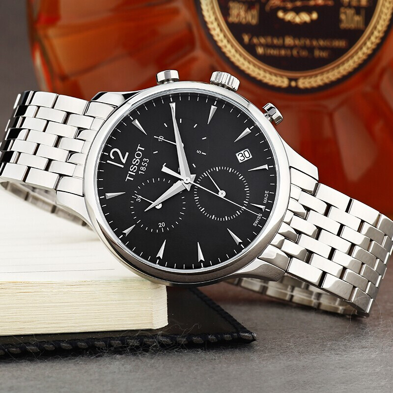 天梭(TISSOT)手表 瑞士品牌 俊雅系列男士手表钢带时尚商务休闲防水石英表 男 T063.617.11.067.00