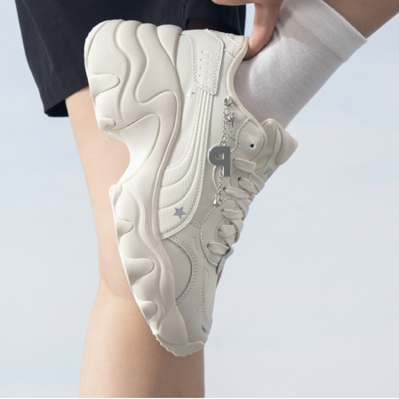 彪马(PUMA)女鞋新款时尚百搭舒适运动低帮休闲鞋400491-01 ZP