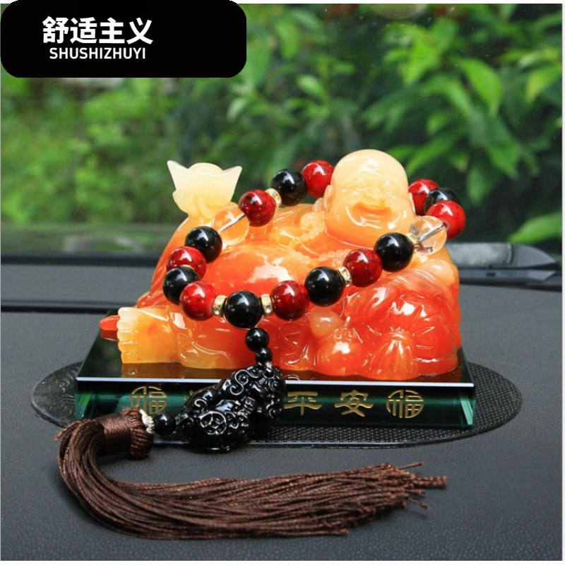 汽车摆件新款创意男士新款创意装饰保平安车载香水座车内饰品摆件