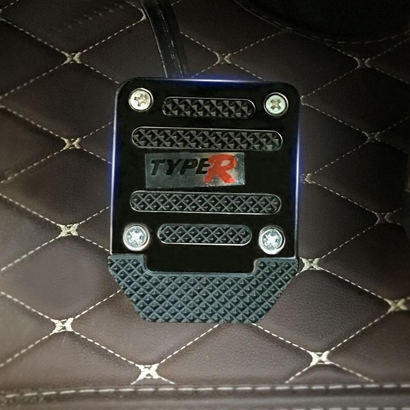 汽车改装脚踏板金属加大刹车油离合器垫铝合金不锈钢通用型脚踏板手动挡[红色款]