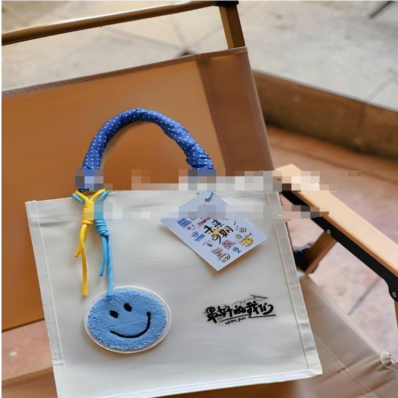 定制文具 帆布袋文具礼盒(笔记本*马克笔*卷笔刀*铅笔*颗粒积木*尺子套装*定制吧唧*恐龙蛋笔筒)