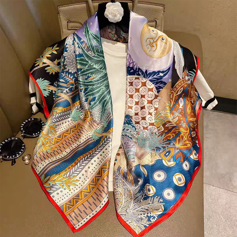 丝语棠 毕加索涂鸦二件套 款式随机 (1.桑蚕丝丝巾*1;2.毕加索指甲剪7件套装*1)高清大图