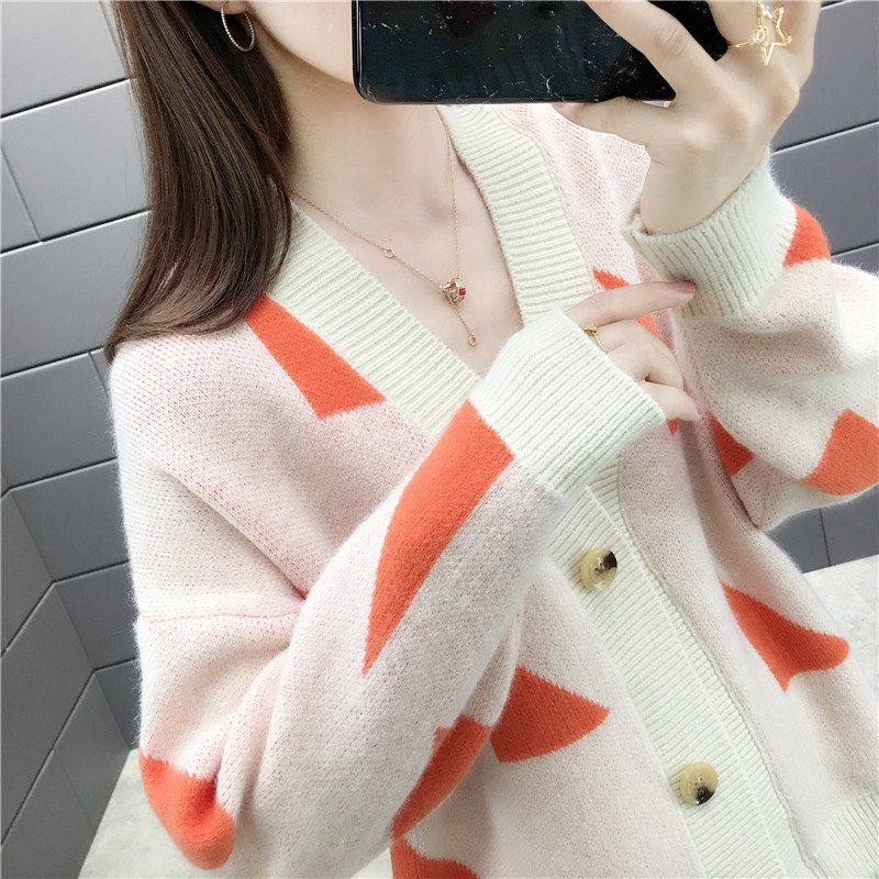 欧乐鑫慵懒风毛衣外套女韩版宽松bf复古ins网红秋冬季新款2019针织开衫