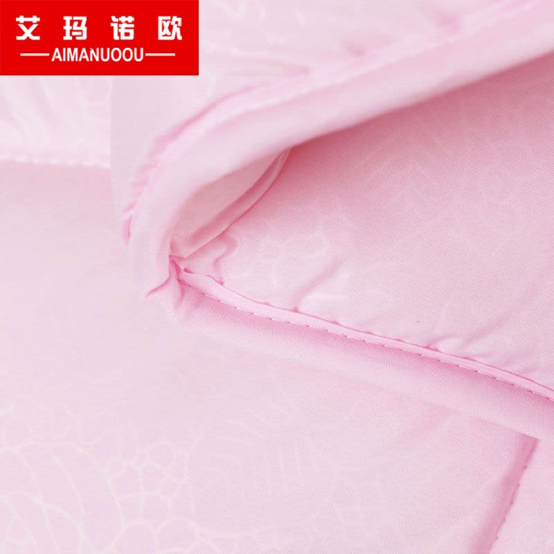 艾玛诺欧家纺 时尚磨毛压花冬被羽丝绒被芯 棉被加厚被褥保暖垫被纤维被 粉色 1.5*2.0m（5斤/冬被）图片