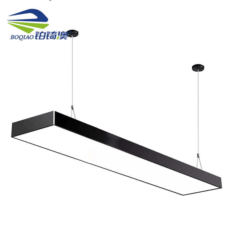 铂锜澳 LED办公吊灯 120*20*4cm-72w个高清大图