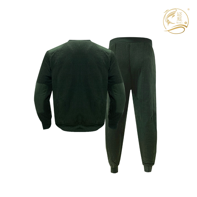 绒衣裤T-001高清大图