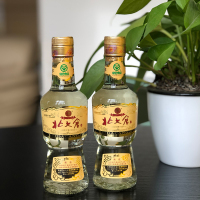 【中华老字号】北大北大仓部优经典1984酱香50度200ml*6瓶整箱白酒