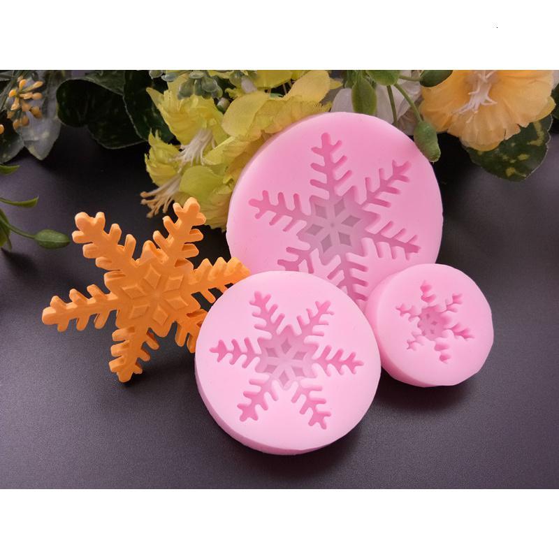 莱杉厨房小工具331tb 554449017226 棒棒糖模具圣诞雪花硅胶模具翻糖蛋糕干佩斯烘培diy巧克力压花纹圣诞棒棒糖 三件套651 652 653 价格图片品牌报价 苏宁易购易趣厨具专营店