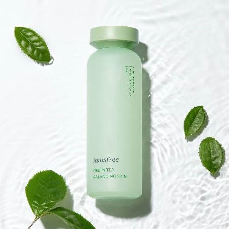 悦诗风吟(Innisfree)绿茶精萃全新升级补水保湿护肤套装清爽不粘腻控油平衡收缩毛孔 水乳2件套+3小样