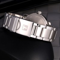 天梭(TISSOT) 经典系列 手表 石英表 男 钢链表带 商务