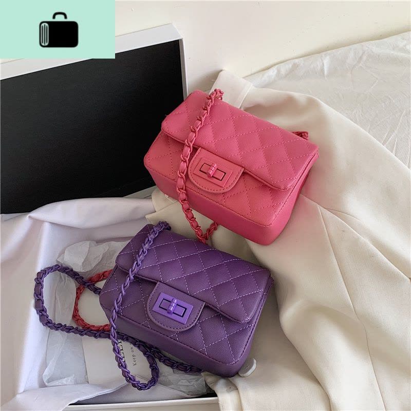 菱格绣线小包包洋气女包2020流行新款潮网红斜挎包时尚链条小方包NEW LAKE女斜挎包图片