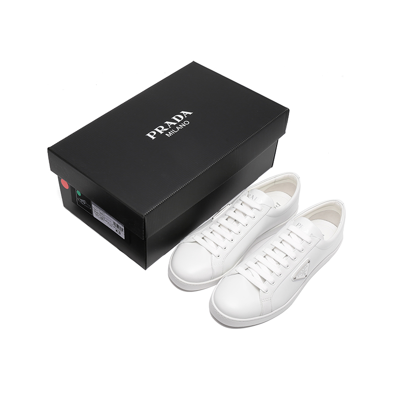 普拉达prada男士亮面皮革系带休闲运动鞋板鞋小白鞋2ee3763f0efg000
