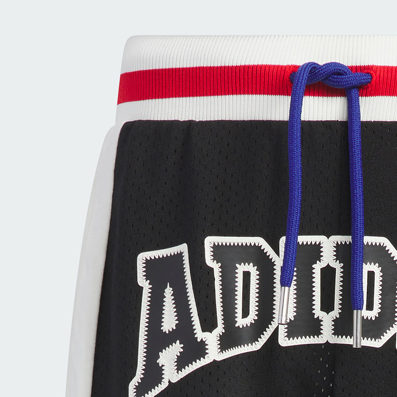 阿迪达斯(adidas)2024中性舒适户外休闲百搭运动中裤短裤JD6398