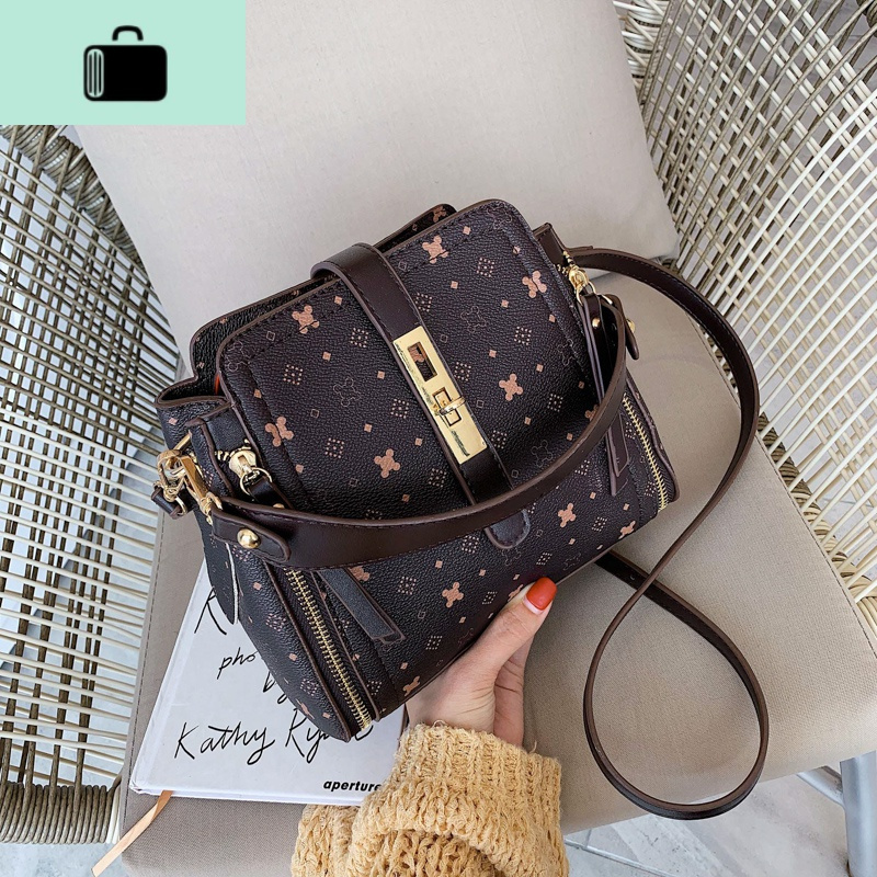 高级感小包包女2020夏季新款潮时尚手提单肩包洋气百搭斜挎水桶包new