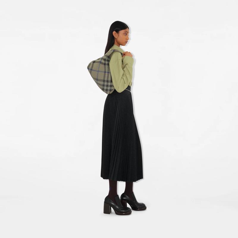 博柏利(BURBERRY)女士单肩包中号Peg旅行袋拉链开合拉丝金属配件