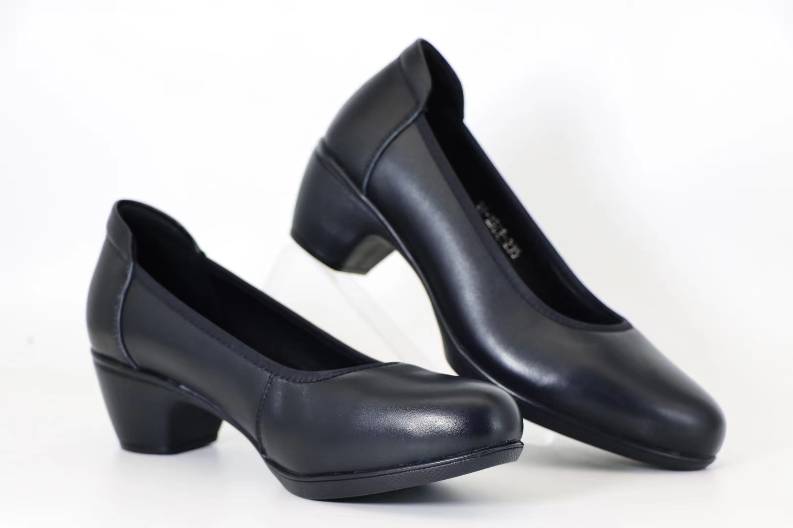 天鸣女凉全皮防滑耐磨减震单皮鞋 劳保鞋源头工厂可来样定制35-46码双高清大图