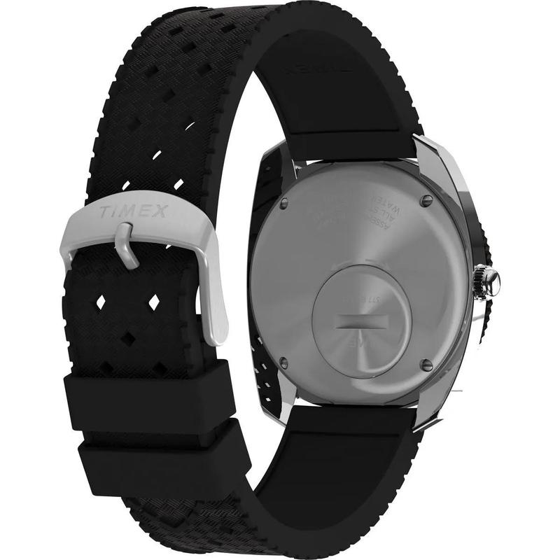 复刻年代赛车石英表黑盘橡胶表带多功能计时腕表高清大图