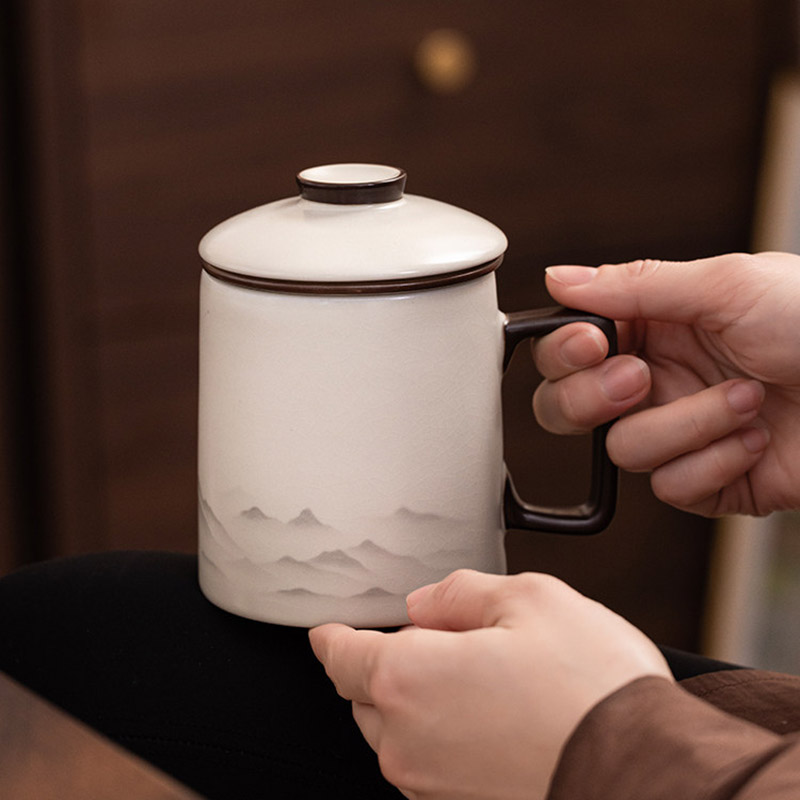 汝窑茶杯陶瓷米黄泡茶杯水墨远山带盖过滤水杯-黄汝窑(远山)龙雀杯-简装200ml-400ml高清大图
