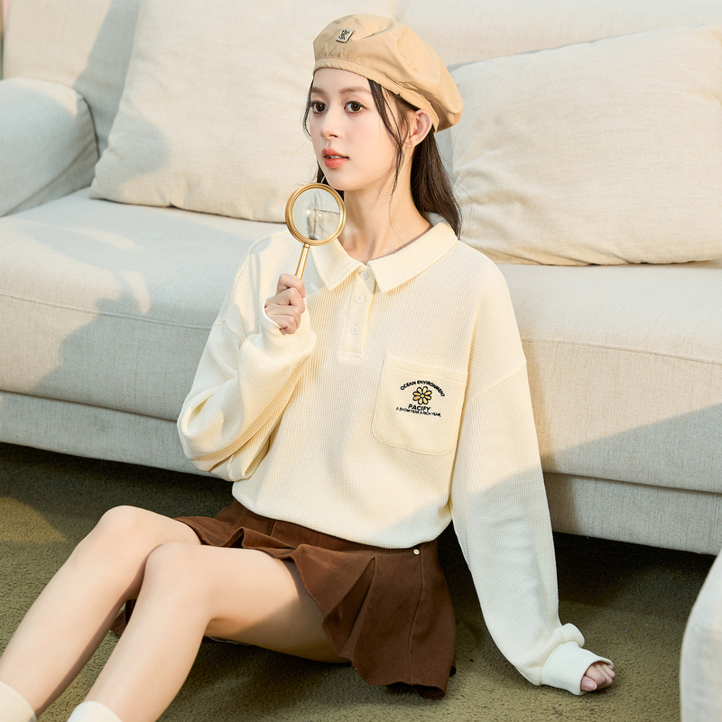 唐狮长袖polo衫女2024新款上衣今年流行高级感好看内搭打底衫宽松_68807 M 米黄色