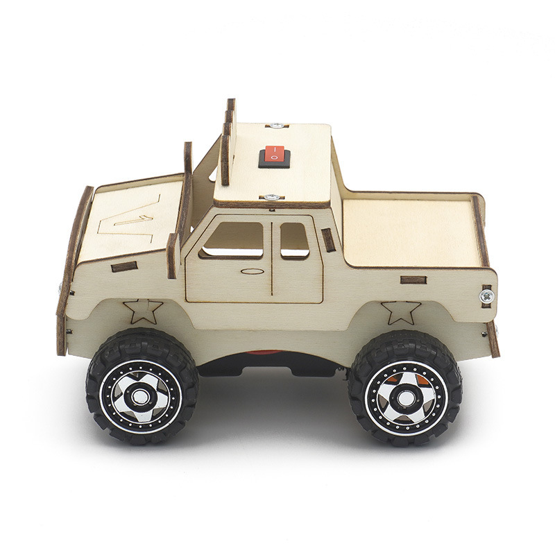 diy儿童手工制作拼装四驱越野车小汽车木质小车材料包儿童玩具生日