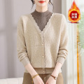 新款中年女装洋气假两件针织衫冬装衣服50岁毛线衣中老年人上衣冬 米色上衣 4XL(建议145-160斤）