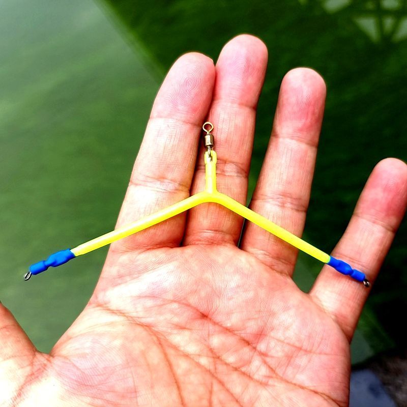 夜光人字分叉器钓鱼子线分钩器带转环串钩天平支架垂钓硅胶小配件夜光