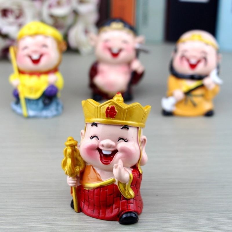 唐僧师徒四人小玩偶摆件西游记搞笑猪八戒孙悟空车载创意车内饰品
