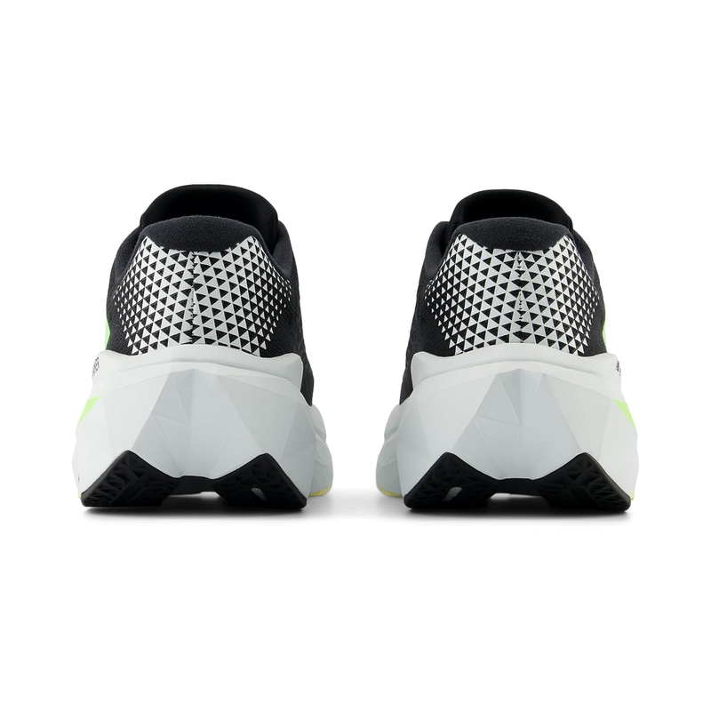 新百伦(New Balance)New Balance女性专业马拉松训练鞋舒适回弹室高清大图